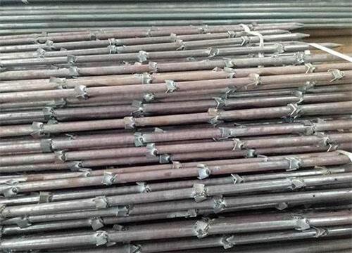 大姚隧道钢花管